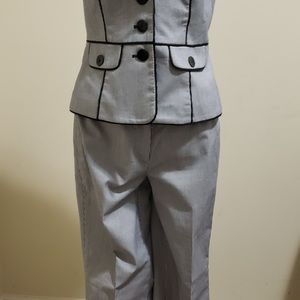 Nine West 2-piece pant suit, Blue and White stripe